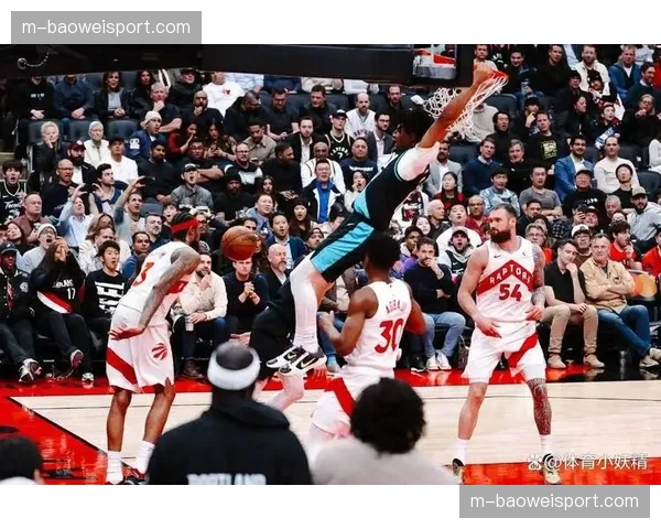 开拓者憾负爵士，遭遇七连败